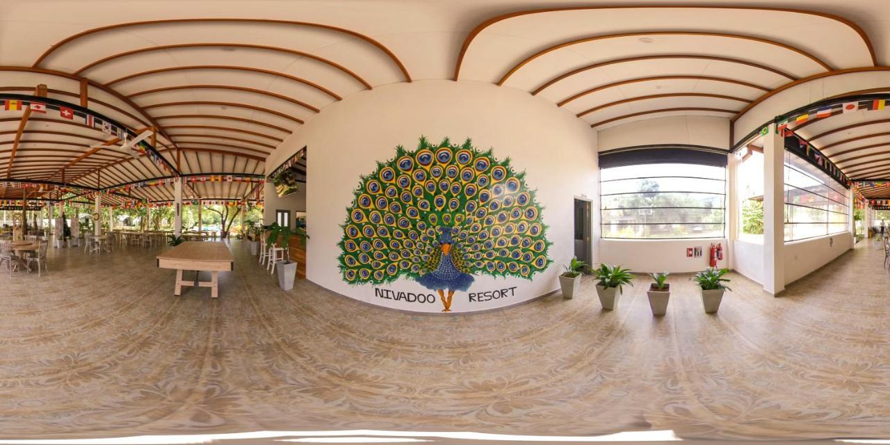 Nivadoo Resort סיגירייה מראה חיצוני תמונה 360° panorama of the lobby at the resort.