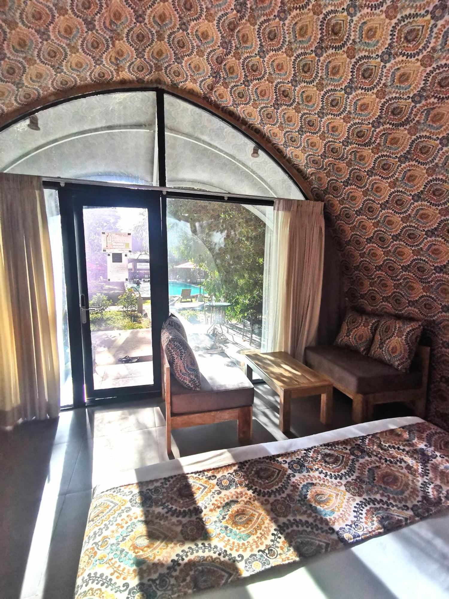 Nivadoo Resort סיגירייה מראה חיצוני תמונה A room at the hotel